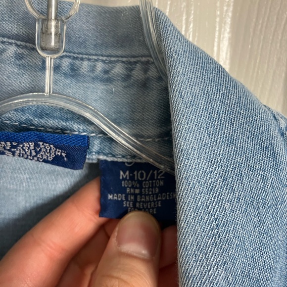 Vintage POOH kids button down or women’s XS - Picture 9 of 13